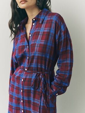 ✨Vintage✨ Plaid Midi Shirt Dress in Burgundy and Blue - size M/L